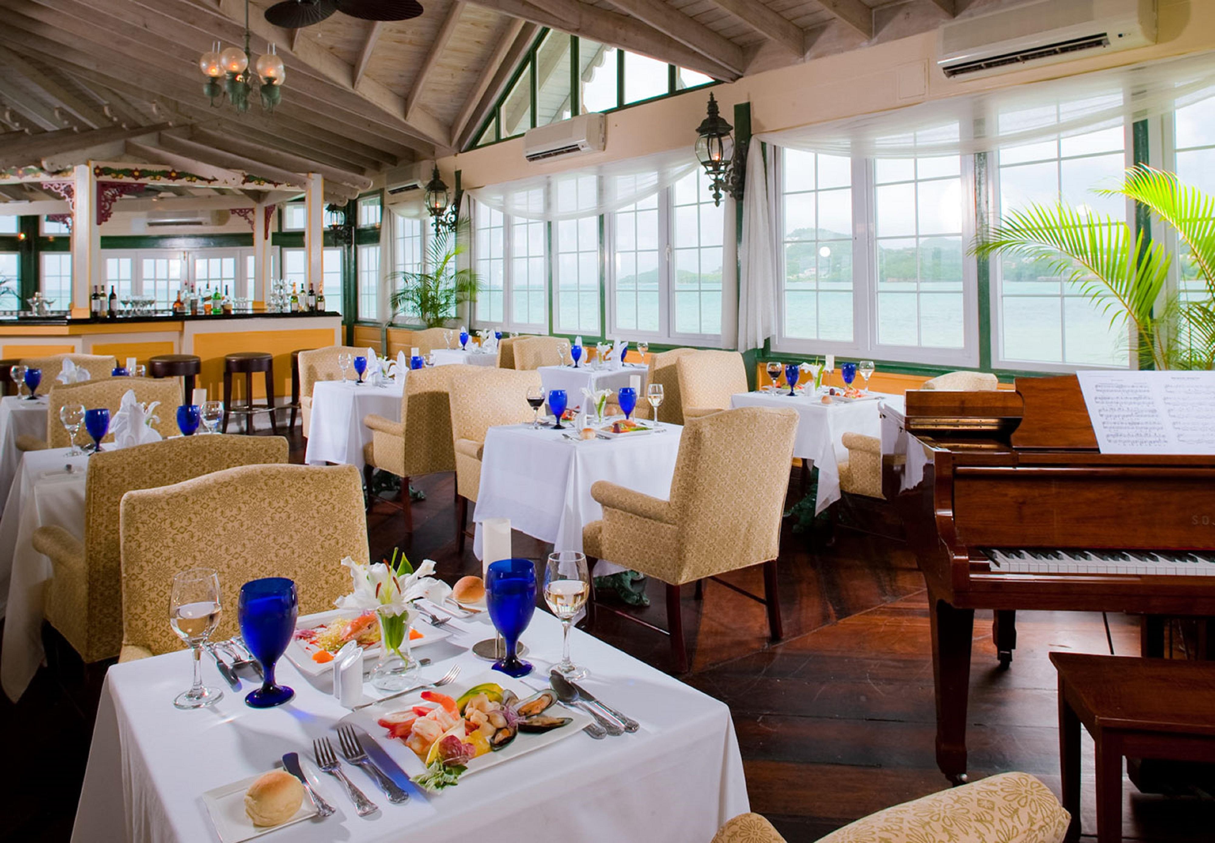 Sandals Halcyon Beach All Inclusive - Couples Only (Adults Only) Vigie Eksteriør billede